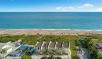 Cozy beach condo steps away from the beach!