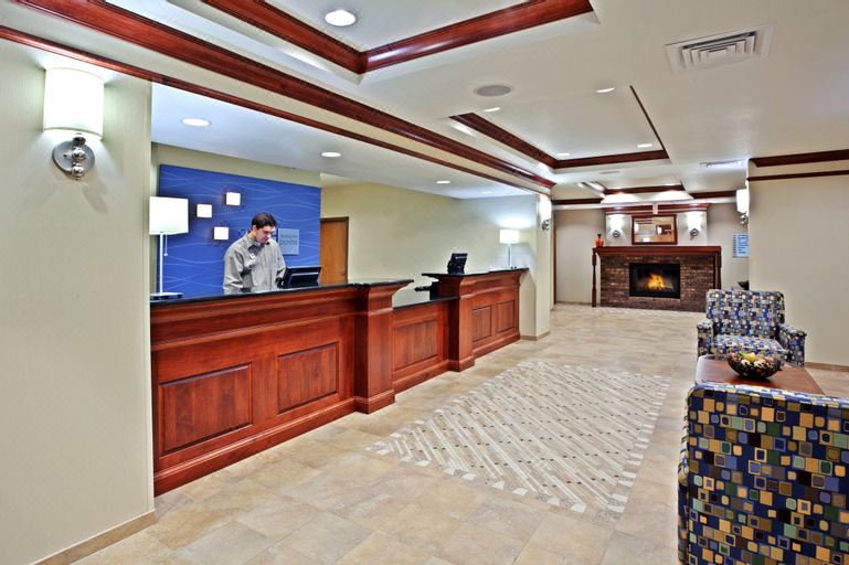 Holiday Inn Express & Suites Vancouver Mall/Portland Area 외관