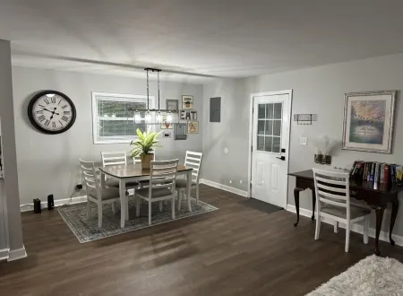 Cozy Retreat 203 - Private house, fully stocked for the whole family to enjoy!