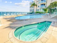 Beautiful, luxurious hideaway right on Carbon Beach in Malibu! Hotels in Malibu