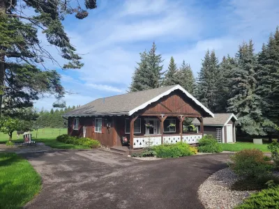 Working Llama Farm Experience Located Just 30 Minutes From Glacier National Park Hotels near Flathead National Forest