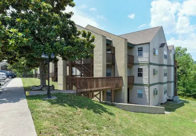 Beautiful Branson Getaway/Next to Silver Dollar City &Tablerock/Family Amenities