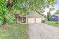 Edelweiss Chic Retreat /Grand Park/Ruoff/ Extended Stays Accepted