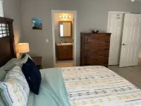 Cozy home, easy access to downtown and Lunch Loops 서스테인에이블 하이드로포닉스 & 오르가닉 가든 서플라이 주변 호텔