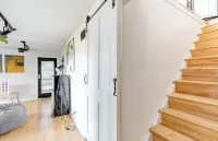 The Modern Get Away Cabin 3b2b - Lake View 🌲 w/ pool table & jaccuzi & suana Hotel a Crestline