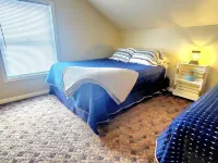 3 Blocks to Lssu ~ 5 Minutes to Soo Locks ~ Pet Friendly!