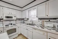 2-bedroom residential home with screened in patio.