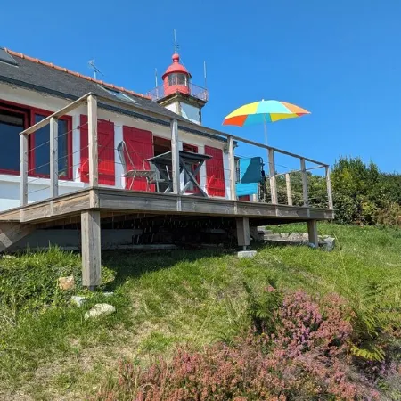 House with sea view under the Morgat lighthouse