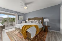 Cute PCB Beach House | Private Yard | Fire Pit