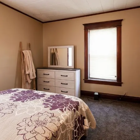 Two Bedroom Cutie in Midtown
