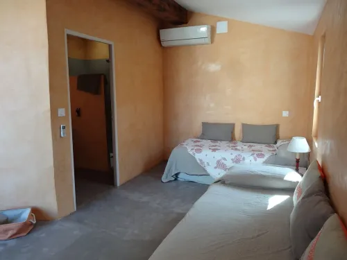 "Old Center" Charming House with Terraces and Garage Các khách sạn ở Arles