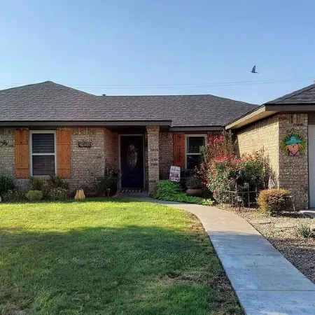 Emery’s Place GAME ROOM, 4BD 2BR near Palo Duro Canyon