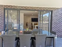 Less than 5min drive to the beach,  fishing, snorkelling, restaurants, shop etc