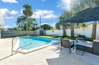 Lovely home with heated Pool a mile from the beach