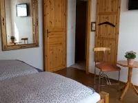 "Small but nice" apartment with balcony room - near Waldbühne for 2 - 4 people Hotels in Schwarzenberg