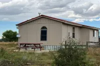 Bear's Den Cabin, Aguilar, COSleeps 4 -  2 bedrooms – 1 bathroom
