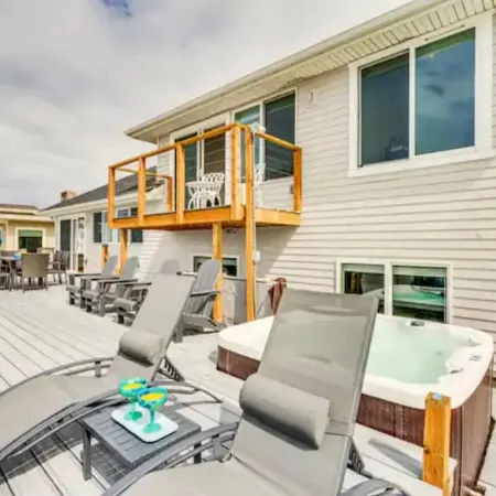 Oceanfront Escape w/ Hot Tub