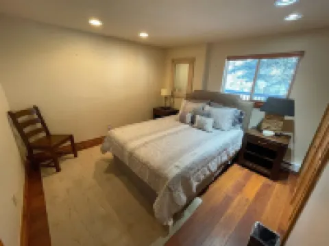 COZY AND PEACEFUL WEST VAIL, HUGE PRIVATE DECK, WALK TO BUS STOP