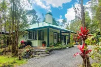 Cozy Volcano Cottage