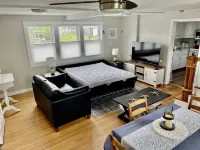 Beach Ready 3-bdrm house, Short Walk to Private Beach and Park, Lots of Parking Hotels in der Nähe von York Correctional Institution