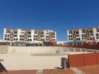 Swimming pool, apartment in residence on ground floor, free parking opposite.