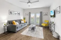 Peaceful Extended Stay - Pool & Gym