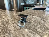 Beachfront, 180 Degree Views. Beach Access. AC, Fireplace. EV Charger, Pet Free. Hotels in Gold Beach