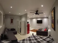 Modern Comfortable Private Getaway