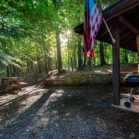 Mill Creek Cabins-Beautiful Secluded Luxury Cabins