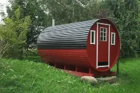 Holiday house with a private swimming pool and sauna in a rural idyll