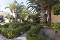 Stylish Apartments DON PACO 1st Sea Line [Wifi-100Mbps, AA, Swimming Pool, Parking].