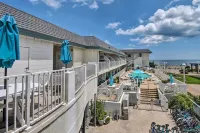 VB Condo,Boardwalk/Oceanfront,Beach, Pool,Kitchen