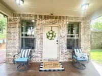 Peaceful Creekside Cottage - quiet, clean and lots of amenities! - 4 estrellas