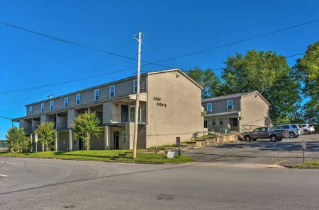 Newly Remodeled 2-BR across UAMS Hospital #C