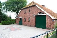 Peace and charm - Stylishly renovated country house with large garden and sauna