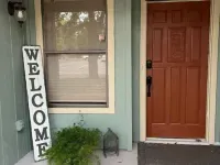 Charming Studio with fireplace Hotels in Taylor