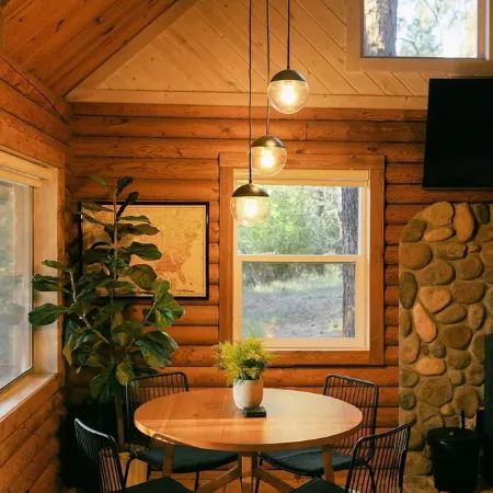 Modern romantic 2-bed log cabin in the forest