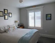 Cheerful, spacious, sunny & comfy 4-bdrm home City of Rock Springs Museum 주변 호텔