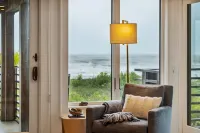 4319 Windswept- Oceanfront Villa! Beautifully Renovated! Spectacular Ocean View!