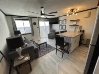 Top floor Ski-in/Ski-out 1 br at Snowshoe Mountain Lodge w/ NEW private balcony!