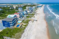 Spectacular 9 Bedroom Luxury Oceanfront sleeps 40  Heated Pool* + Hot Tub*!!