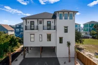 Brand new modern beach home with elevator, pool, marsh view, 2 min walk to beach