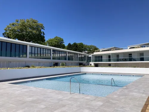 Foncillon beach, residence with swimming pool facing the sea