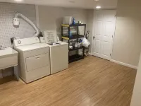 3 bedroom, 2 bath in a quiet neighborhood. Newly remodeled side of a duplex. Hotel a Grand Island