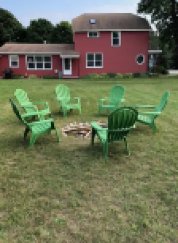 Big Red a newly renovated 4 bedroom historic home in the heart of Grand Marais!