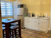 Ellie's Loft brand new downtown Nashville, IN! Hotels in Nashville