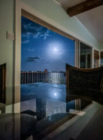 Emerald Seas - Florida Keys Ocean Front Paradise!