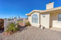 Havasu Paradise Getaway Pool Home