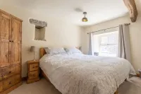 Chapel Cottage - with Log Burner Hotels in Hawes