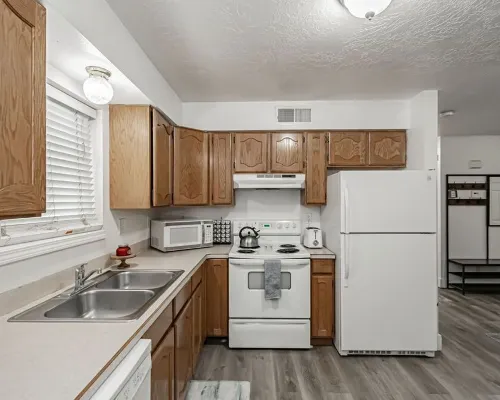 Cozy 2br- 3 blocks from BYU-Idaho Hotels in Rexburg